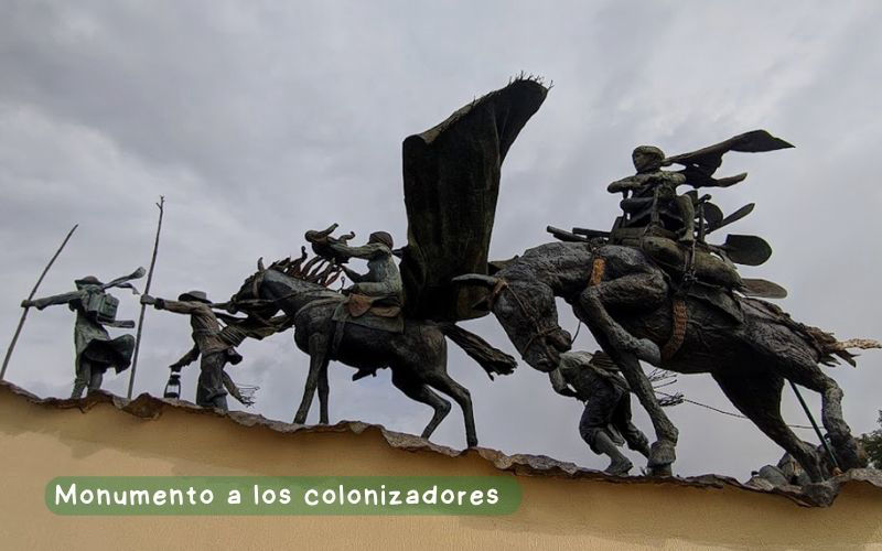 Monumento a los colonizadores 